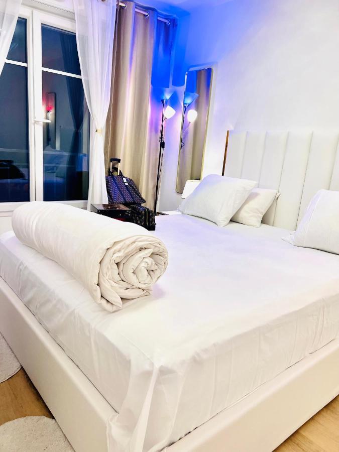 Les Residences De Djibril ル・ブラン・メニル エクステリア 写真