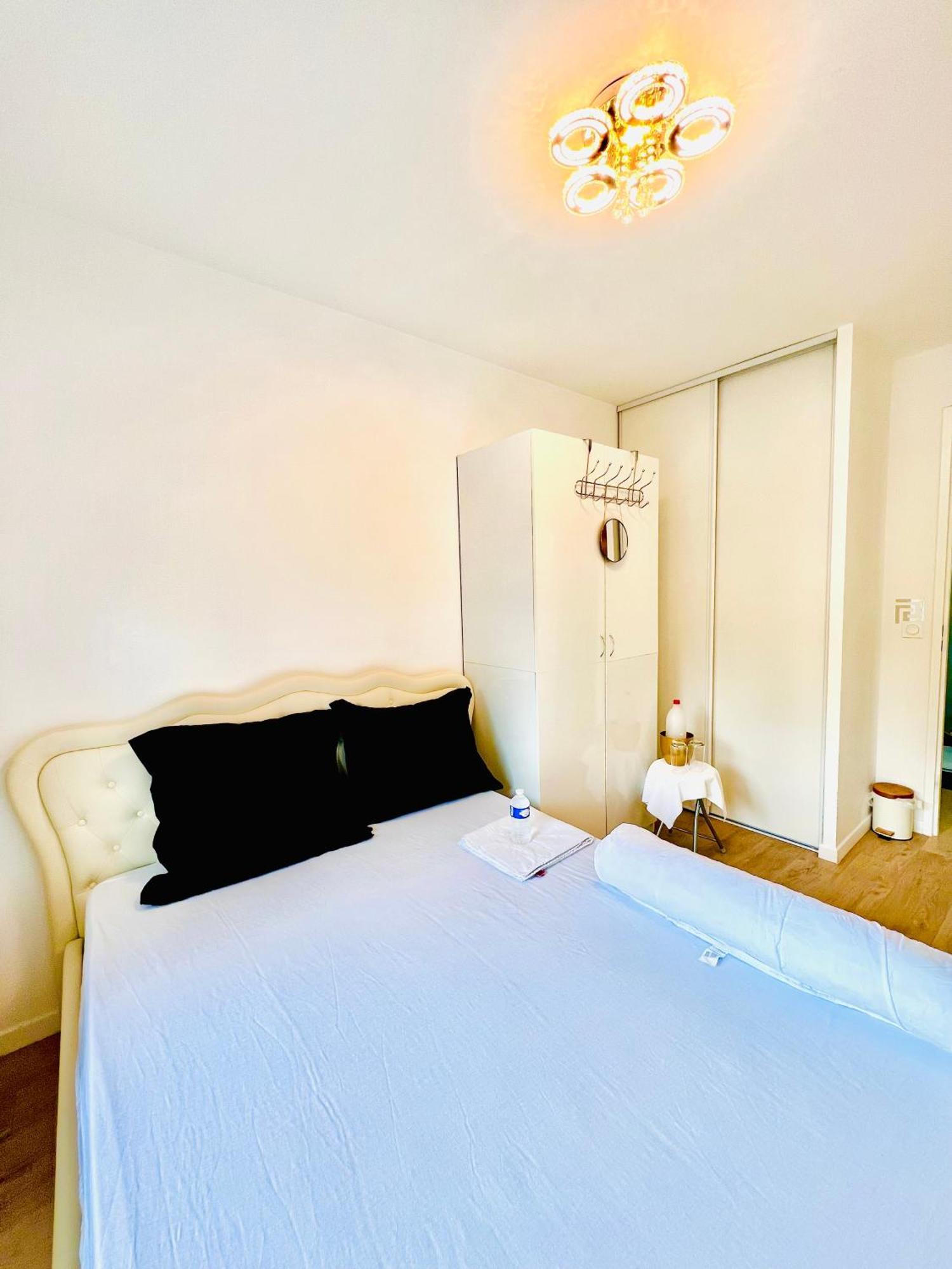 Les Residences De Djibril ル・ブラン・メニル エクステリア 写真